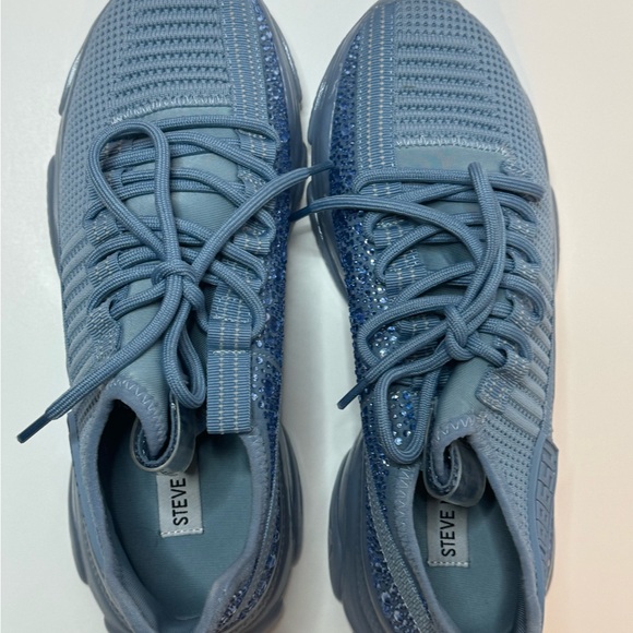 Steve Madden Maxima Baby Blue Multi Size 9.5 NIB Sneakers - Picture 3 of 10